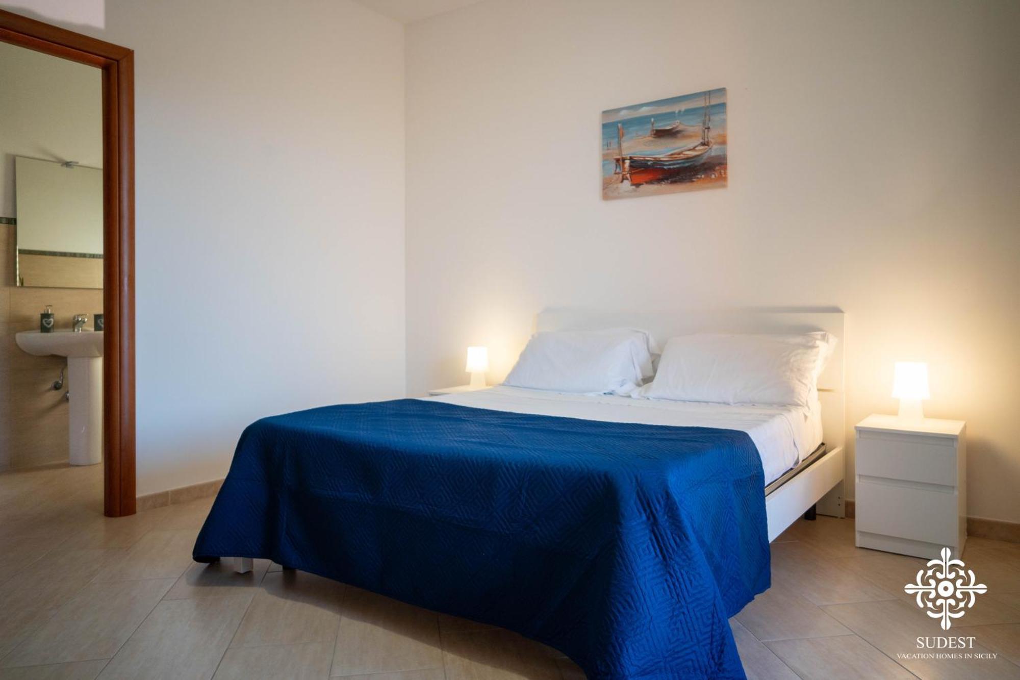 Seaside - Retreat With Jacuzzi Villa